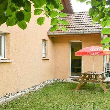 Du Grand Port Дом отдыха *