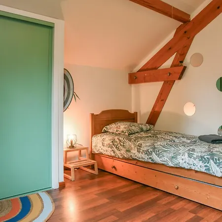 Du Grand Port Дом отдыха *