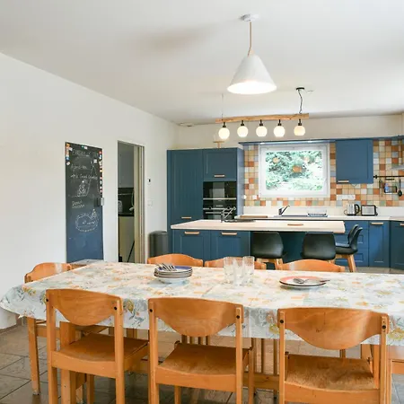 Du Grand Port * Экс-ле-Бен