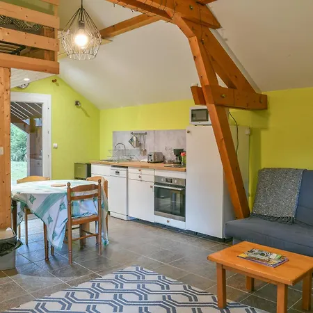 Du Grand Port Дом отдыха Экс-ле-Бен